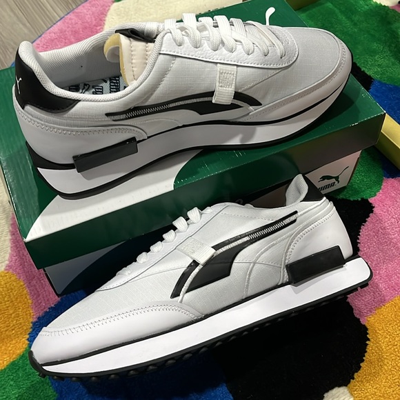 Brand new shoes for sale for men white and black 100% authentic - Picture 3 of 9